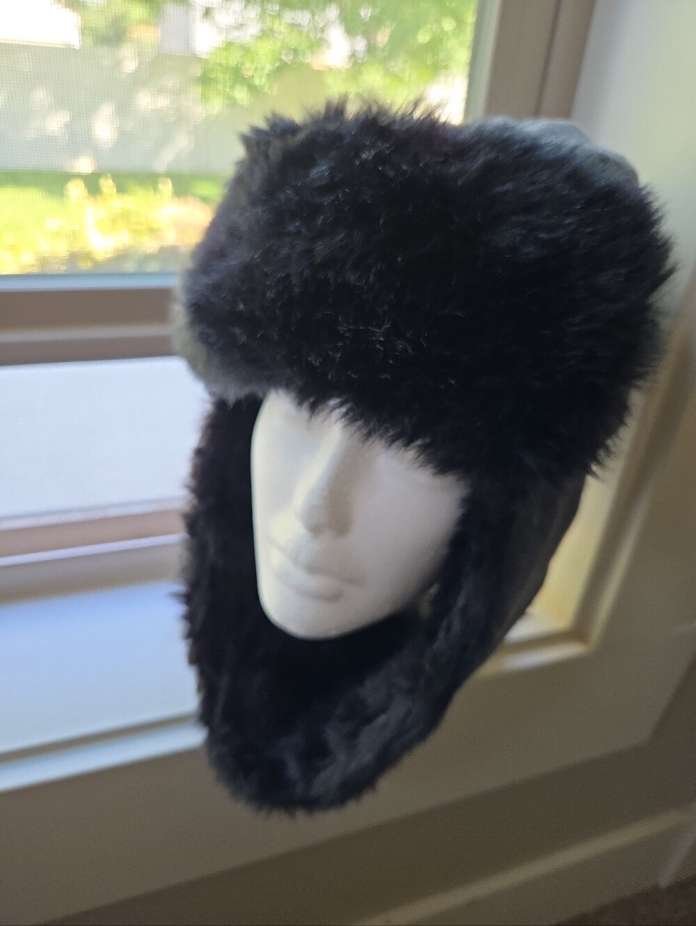 The North Face Vintage Black Faux Fur Russian Ushanka / Trapper Ushanka Hat